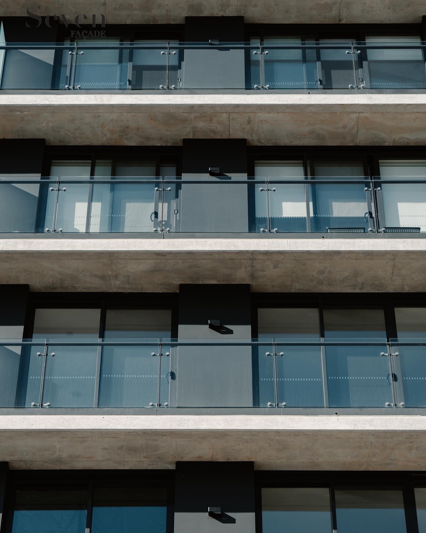 15A30E77-FCCB-4F56-A331-A261DB751392