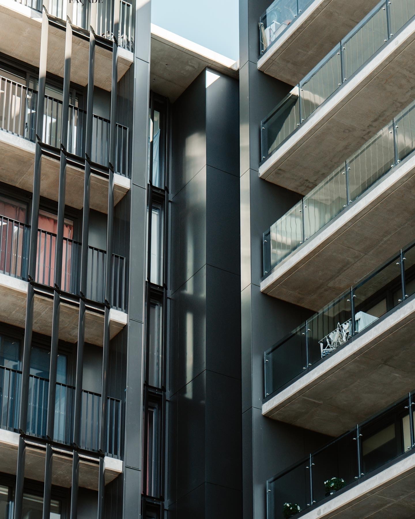 4E2A2FC4-93F4-4F89-BECB-B59E0B821E3D